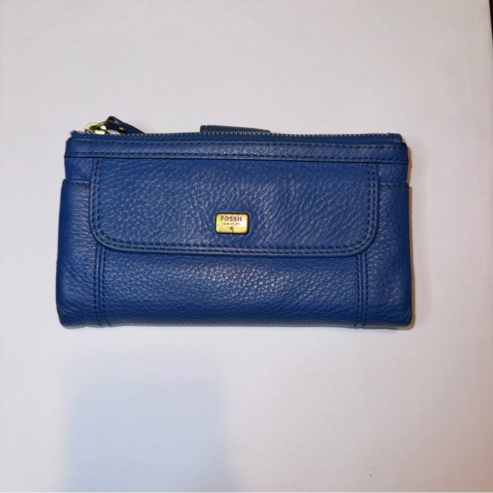 Fossil wallet